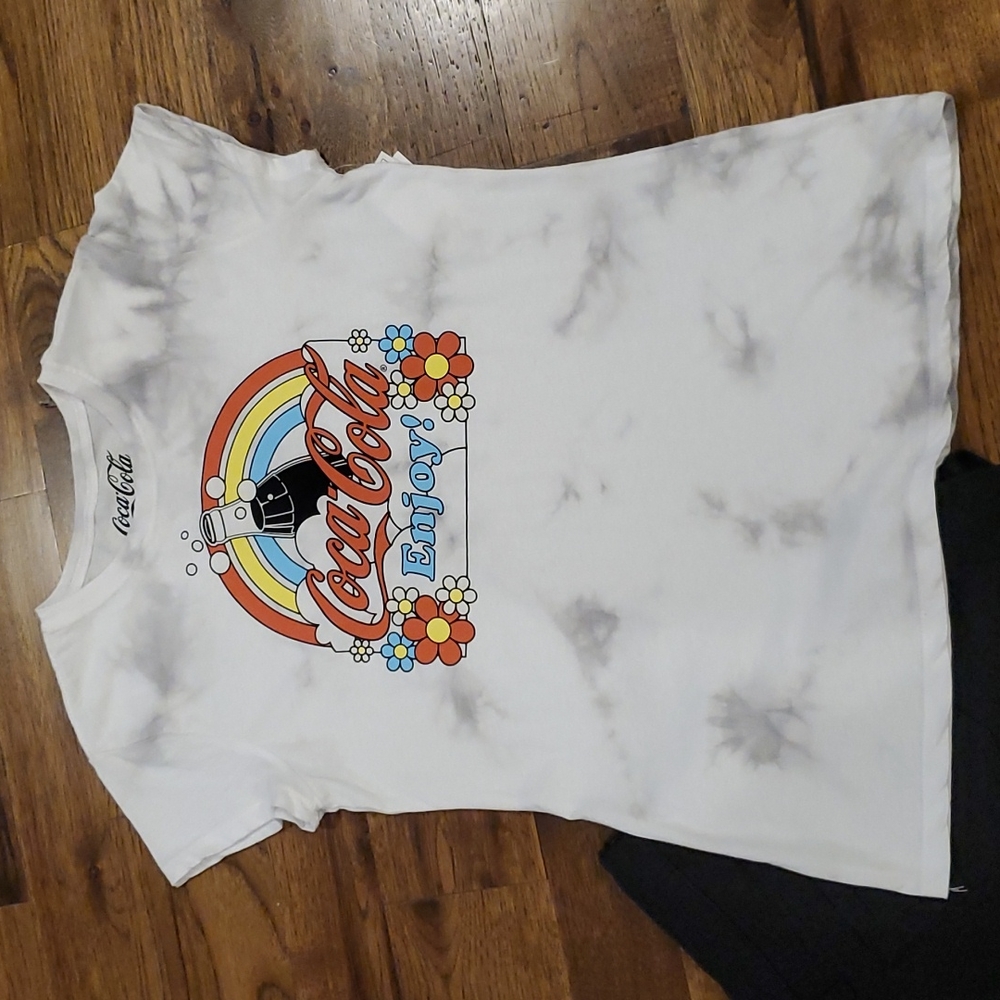 Womens Coca-Cola graphic tie due tshirt size XL